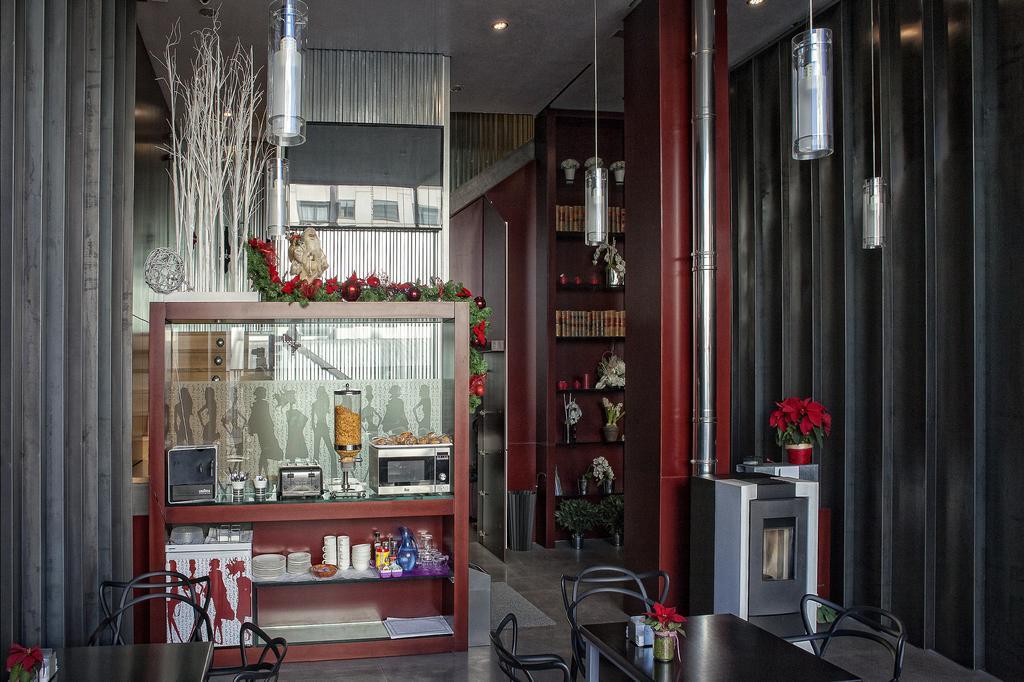 Hostal Averroes Burgos Luaran gambar
